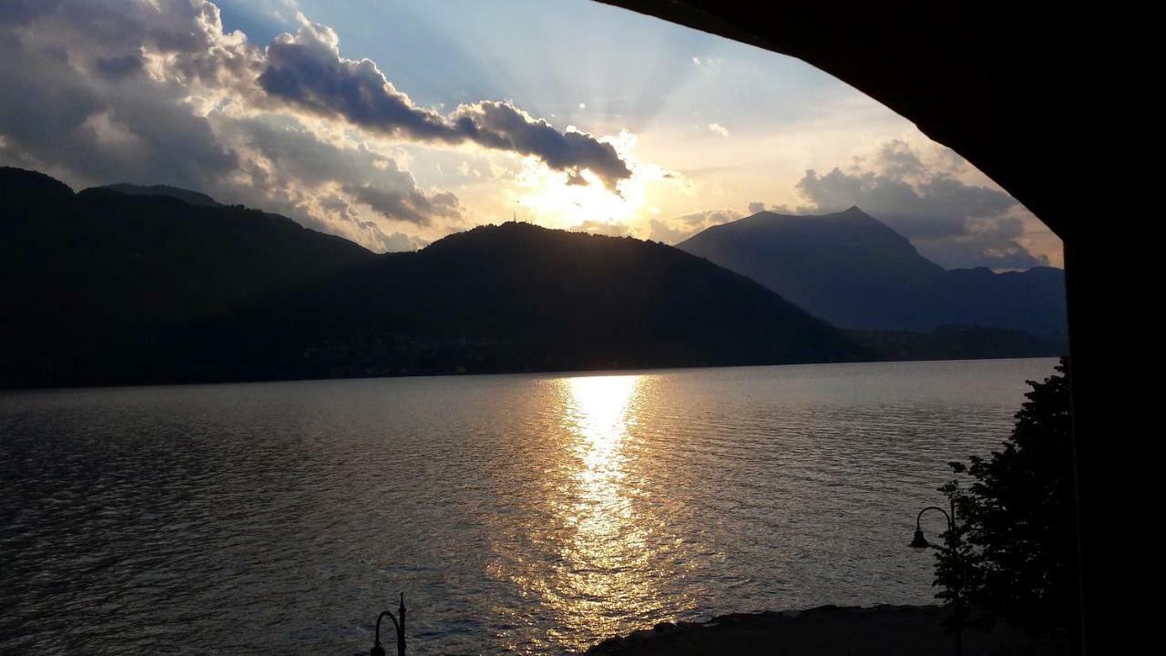 Foresteria Lombarda La Spiaggia Lierna Exterior foto